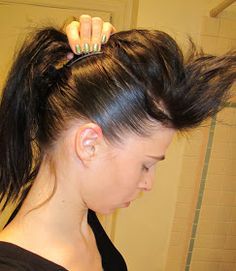 Inspired Xpression: How to Make a Mohawk with Long Hair Mohawk With Long Hair, Long Hair Mohawk, Punk Rock Hair, Rocker Hair, Rock Hairstyles, 80s Hair, Mohawk Hairstyles, Punk Hair, Style Rock