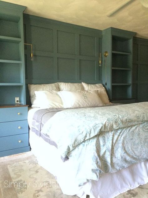 Painted Rooms, Bedroom Makeover Diy, Bedroom Built Ins, Built In Dresser, Murphy Beds, Basement Bedrooms, Remodel Bedroom, Book Shelf, Cool Stuff