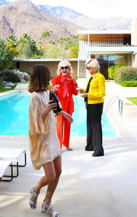 Poolside Gossip Poolside Reunion | photo by Fred Moser of Kelly Golightly, Nelda Linsk and Helen Kaptur at the Kaufamnn House in Palm Sprrings #slimaarons Slim Aarons Pool, Slim Aarons Photography, Slim Aarons Photos, Kaufmann House, Slim Aarons Poolside, Vintage Palm Springs, Poolside Glamour, The Maxx, Palm Springs Style