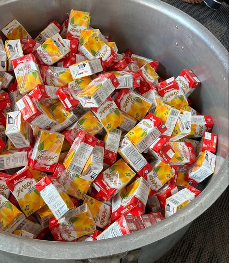 big bowl of mango juice in the summer vibes cold juice south asian things eid mubarak Desi Summer Aesthetic, Tamasha Movie, Summer Juice, Bengali Culture, Desi Vibes, Pakistani Culture, Coffee Smell, Mango Juice, Desi Aesthetic