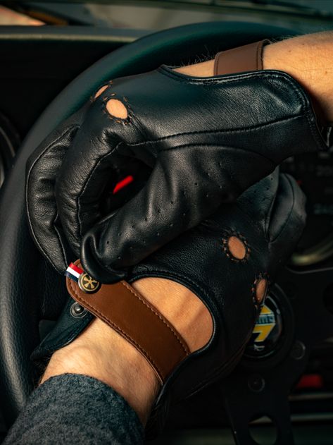 Black Leather driving gloves Driving Gloves Men, Leather Driving Gloves, Classic Racing Cars, Driving Gloves, Black Leather Gloves, Gloves Black, Black Gloves, Mens Gloves, Leather Sleeve