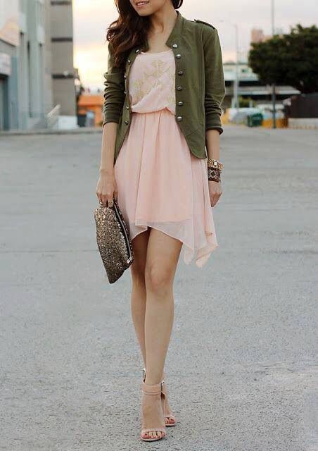 Cute outfit Rok Outfit, Gaun Fashion, Gyaru, Mode Inspiration, Looks Vintage, Green Jacket, Street Styles, Teen Fashion, Look Fashion