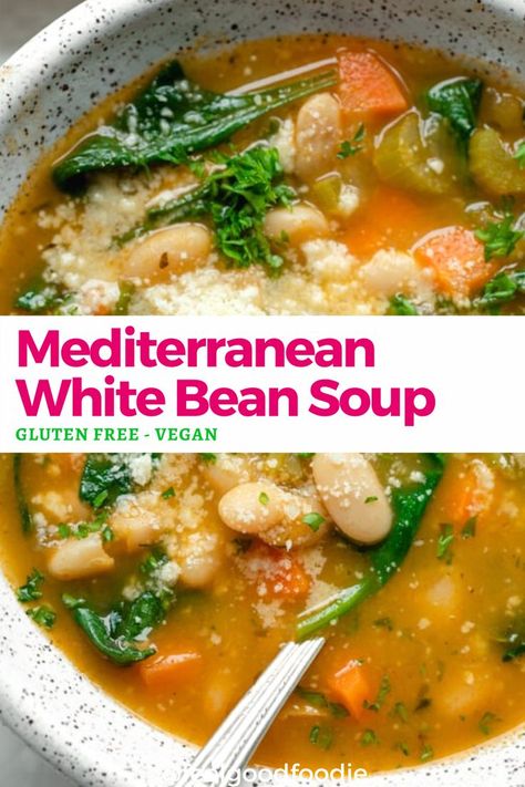 White Bean Soup Vegan, Mediterranean Soup Recipes, Bean Soup Vegan, Soup For Lunch, Mediterranean Recipes Healthy, Vegan Mediterranean, White Bean Soup Recipes, Mediterranean Diet Recipes Dinners, Vegetarian Soup Recipes