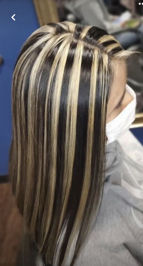 Thick Blonde Highlights On Dark Hair, Blonde Hilights On Dark Brown Hair, Highlights Hair Brunette, Blonde Hair Black Highlights, Chunky Blonde Highlights On Brown Hair, Brown With White Highlights, Blonde Hair With Black Highlights, Blonde With Black Highlights, 2000s Highlights Hair