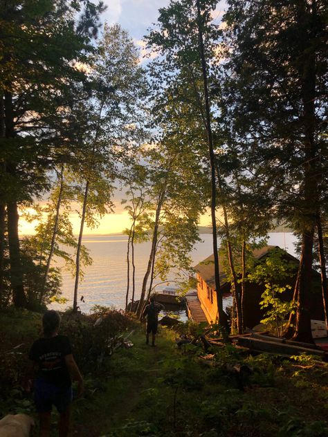 Cabin In Maine, Coastal Maine Aesthetic, Maine Countryside, Northeast Aesthetic, Maine Summer Aesthetic, Portland Maine Aesthetic, Maine Lifestyle, Maine Autumn, Jackson Maine