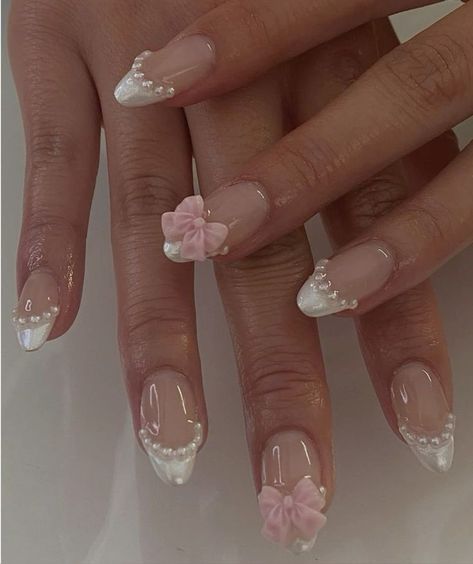 Charm Nails Short, Coquette Nails Square, Japanese Nail Designs Kawaii, Short Nails Summer, Short Oval Nails, Girly Nails, Japanese Nail Design, Bday Nails, Romantic Nails