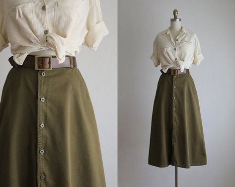 Aesthetic Skirts, 40s Mode, Mode Retro, Textil Design, Clothes Aesthetic, Vintage Inspired Outfits, Stil Inspiration, Fall Clothes, Skirt Outfit