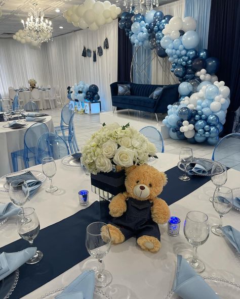 Denim Baby Shower, Fancy Baby Shower, Luxury Baby Shower, Winter Baby Shower Themes, Baby Shower Snacks, Blue Party Decorations, Bear Baby Shower Theme, Baby Shower Theme Decorations, White Baby Showers