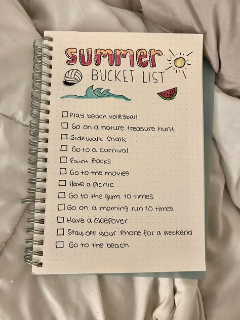 Summer List Ideas, Summer Bucket List For Teens, Ultimate Summer Bucket List, Summer Checklist, Bucket List For Teens, Summer Journal, Summer To Do List, Journal Inspiration Writing, Bullet Journal Ideas Templates