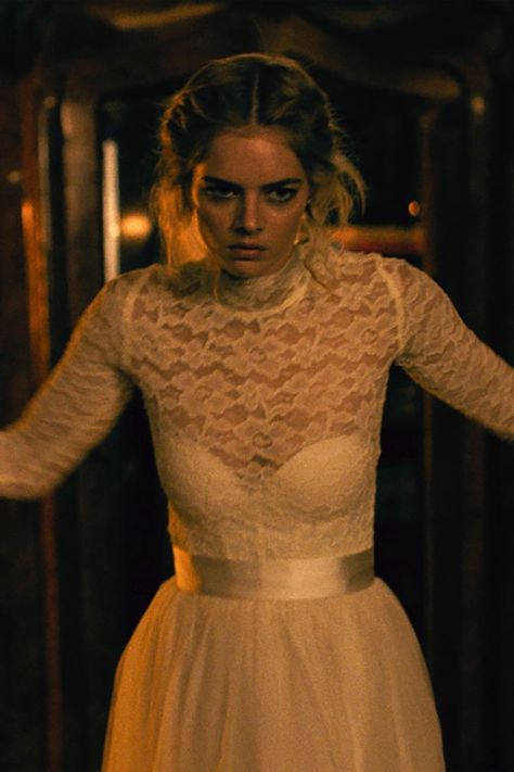 Ready Or Not Costume, Ready Or Not Movie, Wedding Nightmare, 2022 Movies, Series Journal, Halloween Films, Lace Tea Length Dress, Samara Weaving, Adam Brody