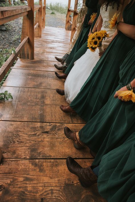 Green And Rust Bridesmaid Dresses, Green And Sunflower Wedding, Wedding Theme Bridesmaid Dresses, Theme Bridesmaid Dresses, Forest Green Wedding Theme, Wedding Forest Green, Forest Dresses, Red Sunflower Wedding, Rust Bridesmaid Dresses