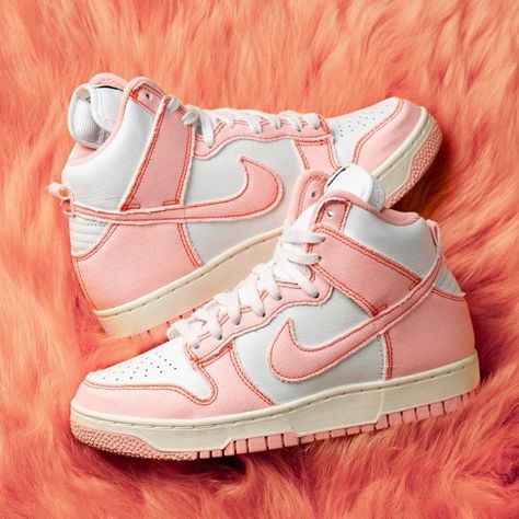 Nike Dunk High 1985 (W) "Arctic Orange" now available online Nike Dunk High 1985, Dunk High 1985, New Sneaker Releases, Orange Sneakers, Nike Dunk High, Sneaker Release, Dunk High, Nike Sb Dunks, Birthday List