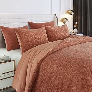 Terracotta Comforter, Burnt Orange Comforter, Orange Comforter, Comforter Sets Boho, King Size Comforter Sets, Boho Comforters, Jacquard Bedding, King Size Comforters, Bed Comforter Sets