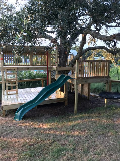 Playground Small Backyard, Treehouse Ideas For Adults, Playset Add On Ideas, Playset On Sloped Yard, Platform Treehouse For Kids, Tree House Ideas For Kids, Patio Under Tree, Play Set Plans, Kids Tree House Ideas