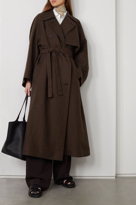 Dark Brown Coat Outfit, Brown Long Coat Outfit, Brown Trench Coat Outfit, Brown Coat Outfit, Brown Trench Coat, Trench Coat Outfit, Designer Coats, Burberry Trench Coat, Luxury Women Fashion