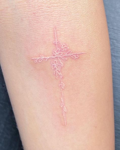 Aesthetic White Tattoo, White And Pink Tattoo, White Ink Sleeve, Tiny White Tattoos, White Ink Cross Tattoo, Pink Back Tattoo, Small White Tattoo For Women, Pink Line Tattoo, Minimalist White Tattoo Small