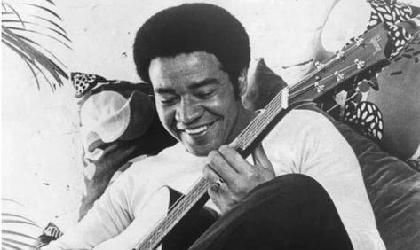 Legendary Soul Singer Bill Withers Dead at 81 Ain't No Sunshine, Gil Scott Heron, Bill Withers, Music Row, Lean On Me, Soul Singers, Booker T, John Legend, Stevie Wonder