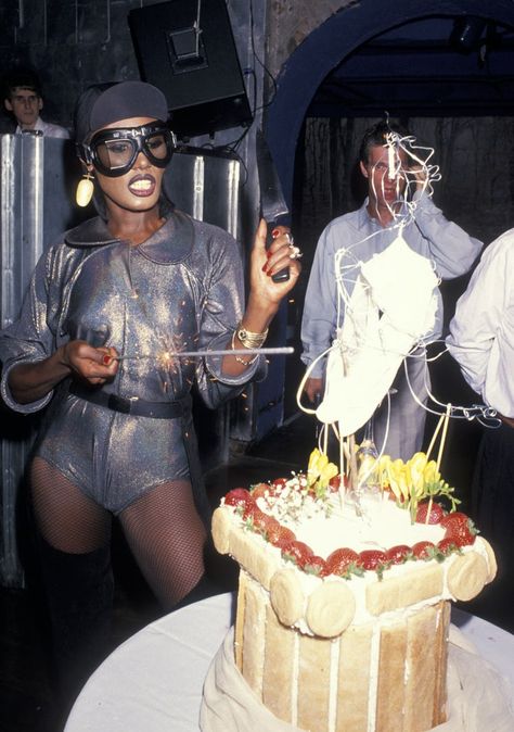 Studio 54 Fashion, Studio 54 Outfits, Studio 54 Party, 42nd Birthday, Disco Glam, Grace Jones, Disco Music, 70s Disco, Studio 54