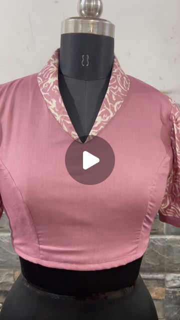 Collar Neck Design For Blouse, Diy Shawl Collar Patterns, Half Collar Blouse Designs For Saree, Collar Neck Blouse Designs Saree, Blouse Designs Collar Neck, Jari Border Blouse Back Neck Design, Coller Neck Blouse Patterns Back, Blouse Collar Neck Designs, Collar Neck Designs For Blouse