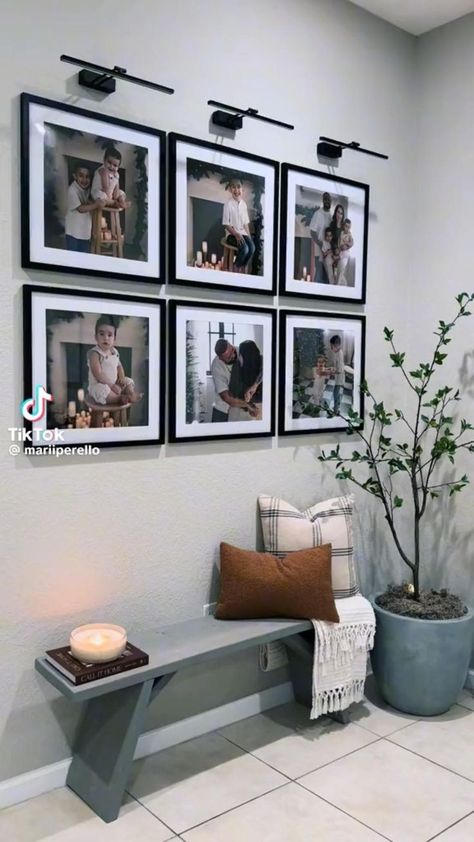 Photo Wall Decor, Family Wall Decor, تصميم للمنزل العصري, Home Entrance Decor, Home Design Living Room, Apartment Decor Inspiration, Decor Home Living Room, New Living Room, Apartment Living Room