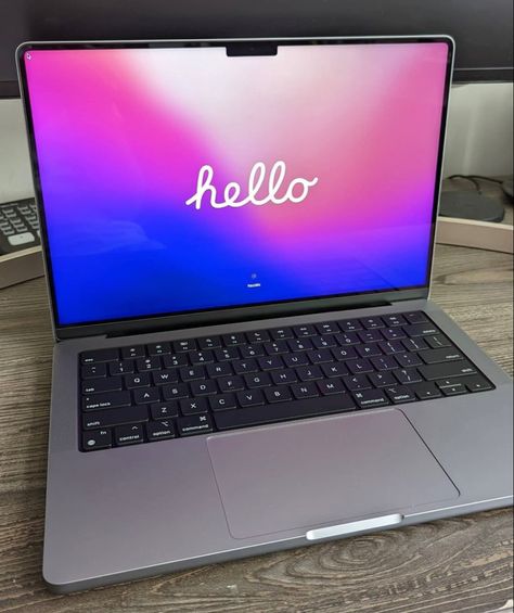 Apple Computer Aesthetic, Lenovo Laptop Aesthetic, Macbook Pro Aesthetic, Macbook 2023, Macbook Pro 2022, Macbook Pro 2023, Iphone Accessories Gadgets, Macbook Aesthetic, Apple Laptop Macbook