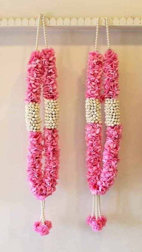 Var Mala Designs, Flower Mala For God, Pelli Jada, Wedding Mala Rose, Flora Decoration, Pelli Dandalu, Varmala Designs, Jai Mala, Wedding Varmala