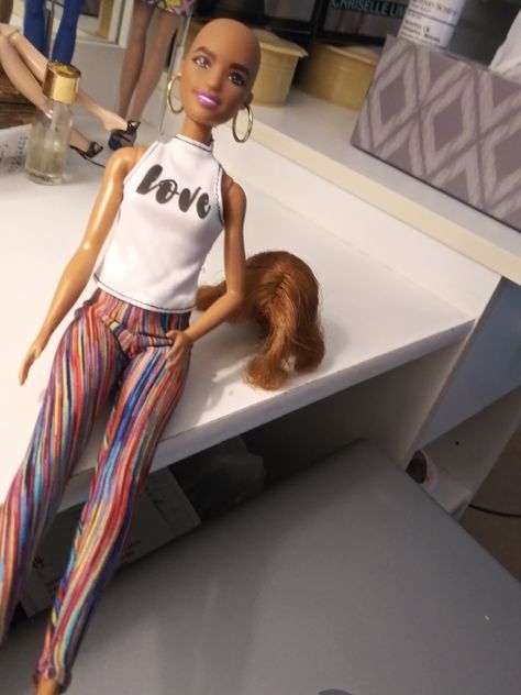 Bald fashionista Barbie wearing vintage Barbie wig. Bald Barbie, Barbie Wig, Fashionista Barbie, Vintage Barbie, Wigs, Fashion Inspo, Funny, Pants, How To Wear