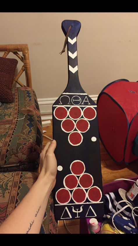 Fraternity beer pong paddle 21 Paddle, Paddle Sorority Big, Big Crafts, 21st Birthday Paddle, Delta Zeta Crafts, Paddle Sorority, Fraternity Paddles, Big Little Paddles, Paddle Ideas