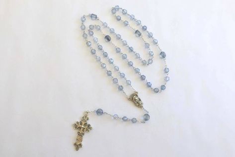 How to Make a Rosary Make A Rosary, Making Jewelry For Beginners, Hand Chain Bracelet, Wire Wrapping Stones, Stone Pendant Necklace, Rosary Beads, Jewelry Making Tutorials, Beaded Hoop Earrings, Earring Patterns