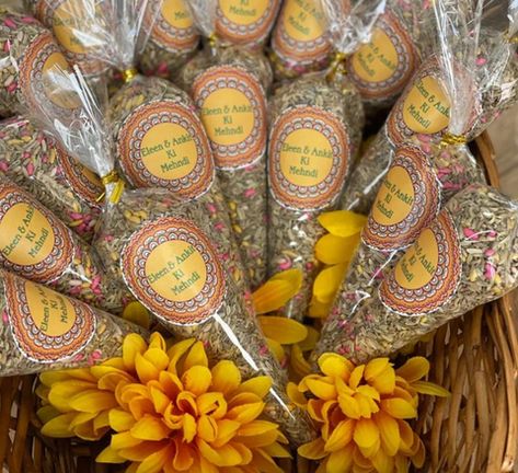 17 Indian Wedding Favors to Embrace Tradition - Forever Wedding Favors Indian Wedding Mehndi, Traditional Henna Designs, Elephant Candle Holder, Traditional Wedding Favours, Haldi Ceremony Decorations, Mehndi Cone, Haldi Decor, Indian Wedding Favors, Forever Wedding