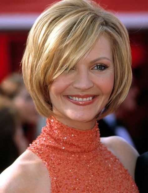 30 Elegant Mother-Of-The-Bride Hairstyles Short Bob Mother Of The Bride Hairstyles, Hairstyles For Mother Of Bride, Mother Of The Bride Short Hairstyles, Wedding Hairstyles For Mother, Bride Short Hair, Mother Of The Bride Hair Short, Hair Stylea, Mother Of The Bride Hairdos, Mog Dresses