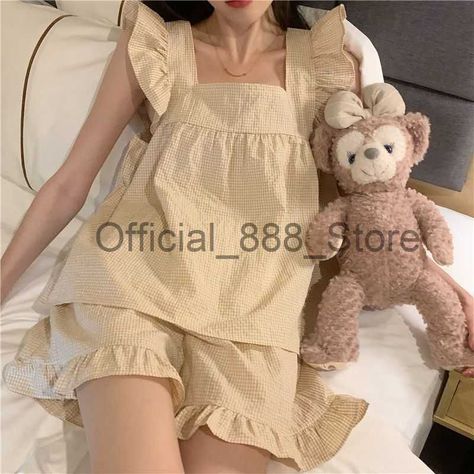 none Summer Pijama, Cute Night Outfits, Moslem Fashion, Two Piece Shorts Set, Fashion Design Books, Pajama Fashion, Denim Jacket Fashion, Cute Sleepwear, Cute Pajama Sets