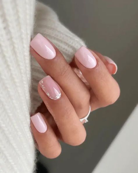 2024 Spring Nail Trends: Nude Colors, Acrylic Designs, and More Soft Pink Nails, Holiday Acrylic Nails, Engagement Nails, Manikur Kuku, Milky Nails, October Nails, Nagel Tips, Short Square Nails, Girly Acrylic Nails