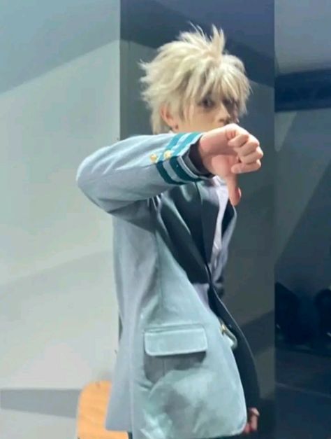 Bakugou cosplay bhna Bakugo Stage Actor, Katsuki Bakugo Cosplay, Bakugo Cosplayer, Ryota Kobayashi, Katsuki Bakugou Cosplay, Cosplay Bakugou, Bakugo Cosplay, Bakugou Cosplay, Mha Dr