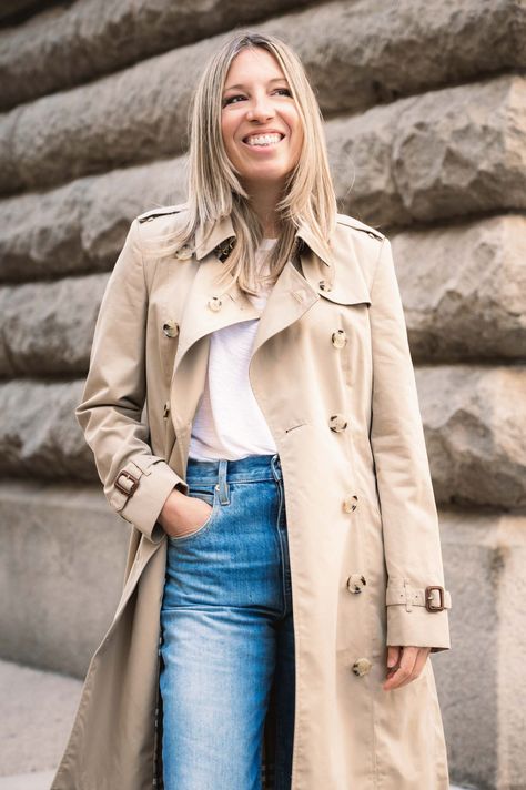 Cute Raincoats, Neutral Capsule Wardrobe, Navy Trench Coat, Khaki Trench, Khaki Trench Coat, Classy Yet Trendy, Faux Shearling Coat, Burberry Trench, Burberry Trench Coat