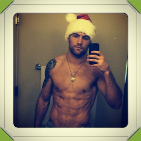 Hey Santa! Chris Weidman Selfie Chris Weidman, Ufc Fighter, Heart Eyes, Ufc, First Night, Beautiful People