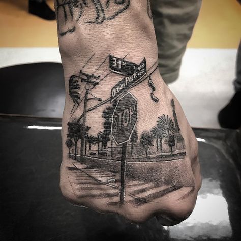 7,789 Me gusta, 111 comentarios - Isaiah Negrete (@booboonegrete) en Instagram: "The #Block ! #Streets #Corner #Signs #SantaMonica On @ajgordinier #HandTattoo" Tattoo 101, Urban Tattoos, Chicanas Tattoo, Couples Tattoos, Chicano Style, Art Flash, Gangsta Tattoos, Street Tattoo, Men Tattoos