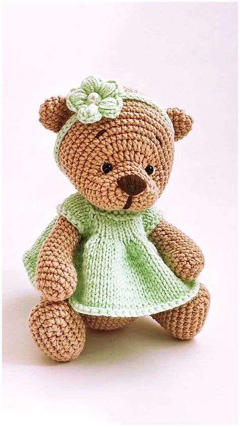 Crochet Teddy Bear Pattern Free Easy, Toys Quotes, Crochet Teddy Bear Pattern Free, Teddy Bear Patterns Free, Amigurumi Teddy Bear, Teddy Bear Knitting Pattern, Bear Patterns Free, Knitted Toys Free Patterns, Crochet Bear Patterns