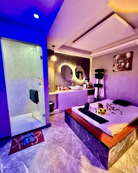 Queiro Unisex Spa in Karol Bagh | Delhilistings https://delhilistings.com/listing/queiro-unisex-spa/ #delhilistings #delhi #listings #spa #bodymassagespa #bodymassage #massage Body Massage Spa, Karol Bagh, Spa Night, Body Massage, Massage, Spa