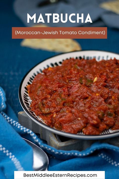 Matbucha Recipe, Cooked Salad, Moroccan Dishes, Eastern Cuisine, Moroccan Food, Jewish Recipes, Homemade Sauce, Middle Eastern Recipes, Slow Cooked