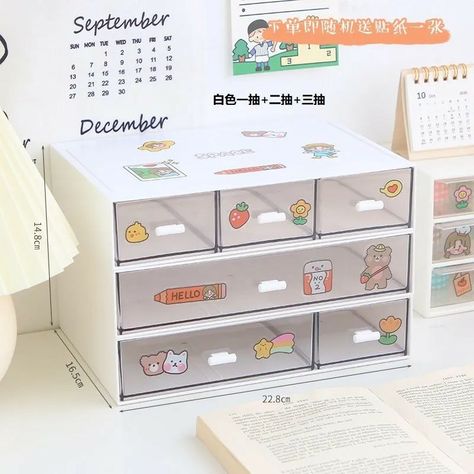 Cute Bedroom Accessories, Barang Aesthetic, Accessories Living Room, Study Desk Decor, Cute Stationary School Supplies, Cute School Stationary, Accessories Aesthetic, Kawaii School Supplies, Cool School Supplies