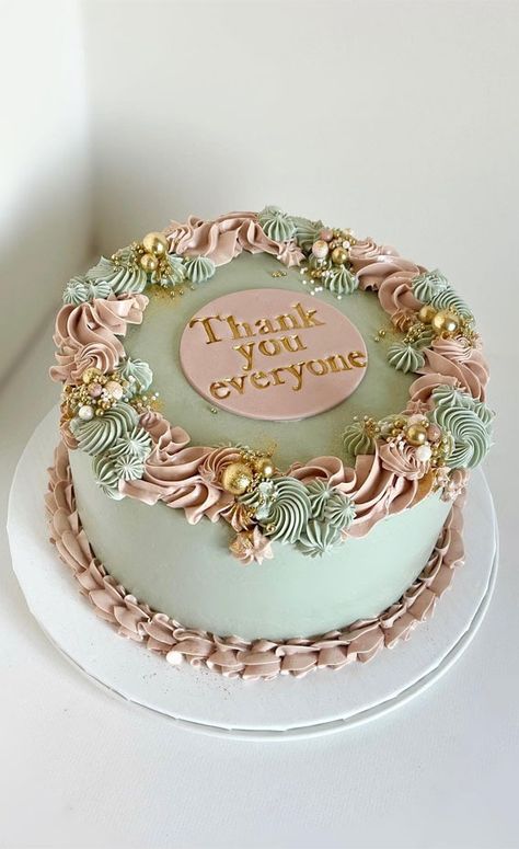 50 Cute Vintage Style Cake Delight Ideas : Mint Green & Mauve Cake Simple Cake Decorating Ideas Birthday, Mint Green Cake Design, Pink And Green Birthday Decorations, Green Cake Design Simple, Vintage Birthday Cake Aesthetic, Green Cake Aesthetic, Green Cake Birthday, Pink And Green Birthday Cake, Mauve Cake