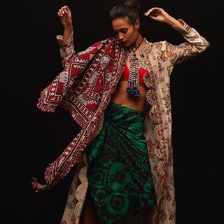 OGAAN INDIA (@ogaanindia) • Instagram photos and videos Indian Streetwear, Indian Inspired Fashion, Maximalist Outfits, Hauz Khas, Anamika Khanna, Wedding Brides, Futuristic Fashion, Indian Clothes, Indoor Gardening