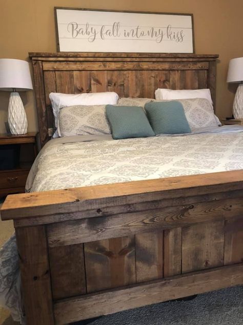 Rustic King Bedroom Set, Wooden Bed Frame Diy, Homemade Bed Frame, Queen Bed Frame Diy, Diy Farmhouse Bed, Wood Bed Frame Diy, Farmhouse Bed Frame, Rustic Bed Frame, Bed Frame Plans