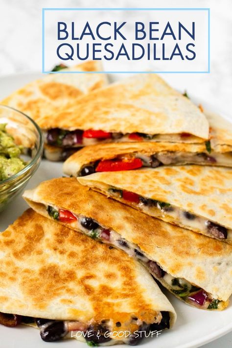 Easy Winter Meals, Quesadilla Recipes Easy, Vegetarian Quesadilla, Winter Meals, Easy Mediterranean Diet Recipes, Vegetarian Meal, Tasty Vegetarian Recipes, Lentil Recipes, Health Dinner Recipes