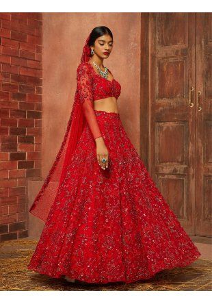 Red organza, heavily hand-embellished lehenga paired with a full sleeve embellished blouse and concept back with a net embellished dupatta Baju Kahwin, Full Sleeve Blouse, Organza Lehenga, Net Blouses, Bridal Lehenga Red, Simple Blouse Designs, Red Lehenga, Indian Bridal Outfits, Embellished Blouse