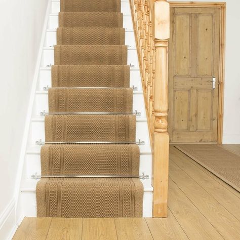 Beige Stair Runner, Clean Carpet, Hall Carpet, Flat Weave Carpet, Indoor Outdoor Carpet, Hallway Carpet Runners, Hallway Carpet, Cosy Home, Big Rugs