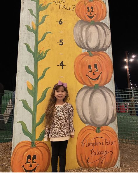 Fall Fest Arts And Crafts, Fall Carnival Photo Booth, Pumpkin Patch Photo Props, School Fall Festival Decorations, Fall Photo Cutout Board, Fall Festival Photo Cutout, How Tall This Fall, Fall Festival Photo Backdrop Ideas, Fall Festival Signs