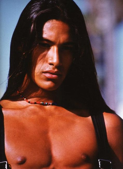 photos of native american men Rick Mora, Native Beauty, Native American Actors, Native American Men, American Guy, American Men, American Model, Male Character, Indian Man