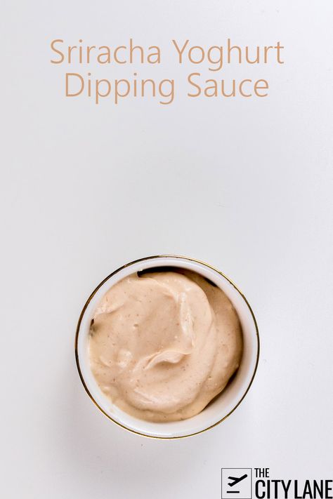 Siracha Sauce, Yoghurt Dip, Christmas Buffet, Dipping Sauces Recipes, Yogurt Dip, Yogurt Sauce, Dip Recipes, Sriracha, Food App